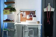Load image into Gallery viewer, Daylight Twist 2 Lamp